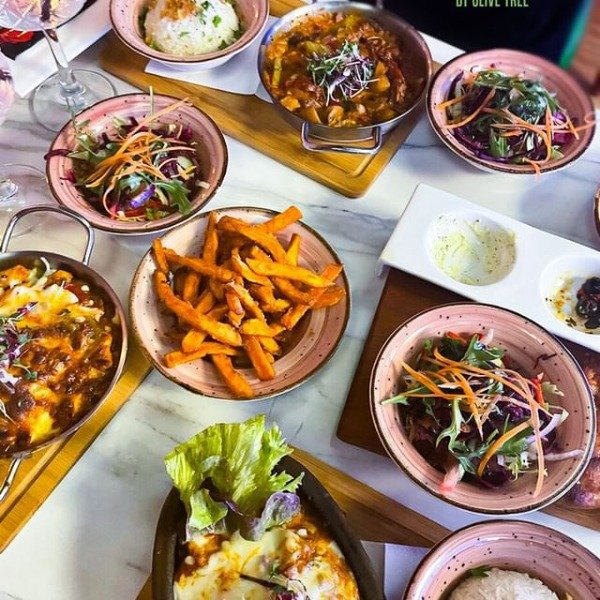 Best Turkish Mediterranean restaurant in the Theatre District Milton Keynes Platter of dishes served at Sultans
